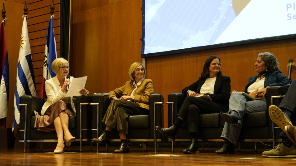 Uruguay lanza los “Encuentros por Seguridad” Uruguay lanza los “Encuentros por Seguridad”