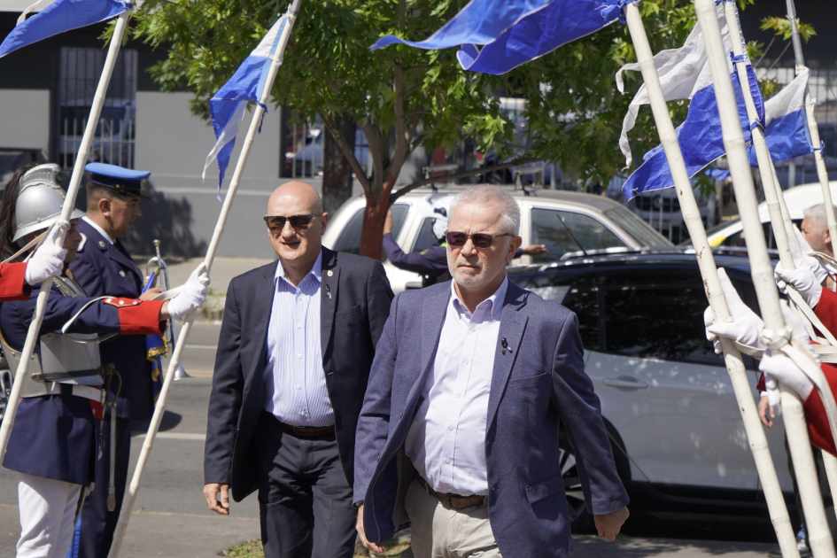 Director y Subdirector de Secretaría Director y Subdirector de Secretaría