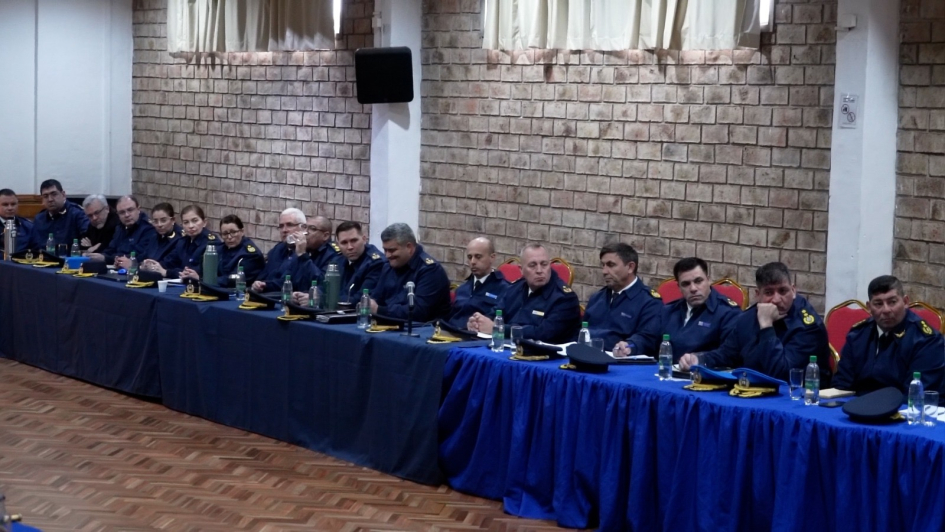 Ministro encabezó reunión estratégica y operativa junto con autoridades policiales “”