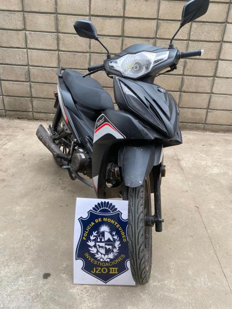 moto incautada
