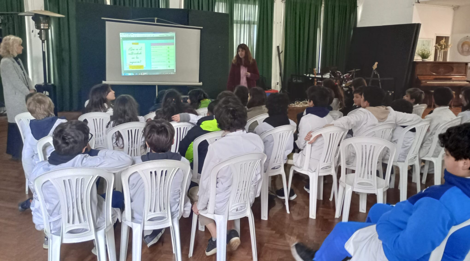 Charla en Liceo Nº5 de Punta del Este