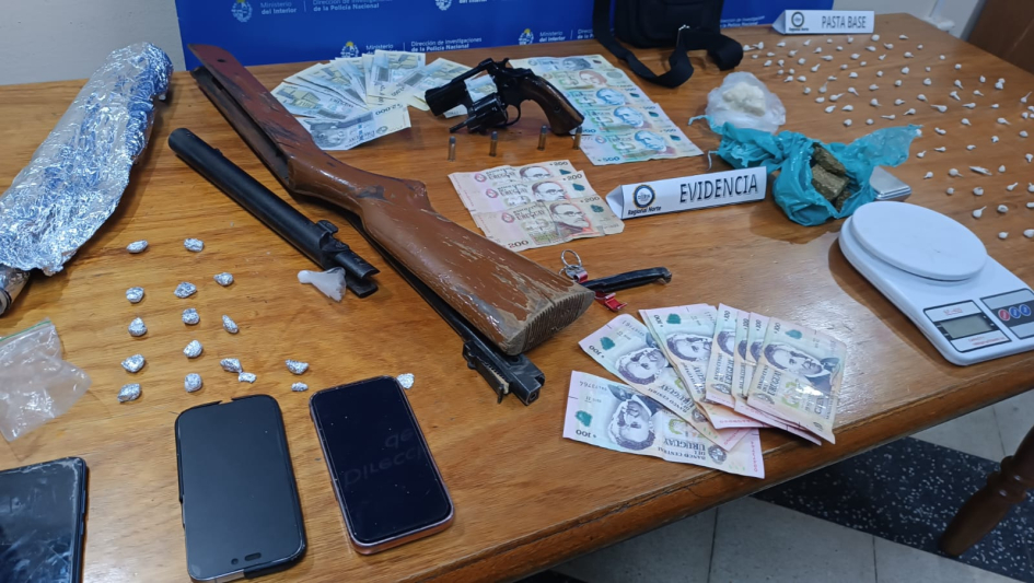 Tres detenidos y drogas incautadas en el marco de la Operación Libélula en Rivera