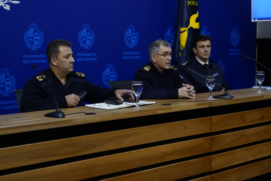 Subdirectores de la Policía Nacional y Jefe de Policía de Montevideo Subdirectores de la Policía Nacional y Jefe de Policía de Montevideo