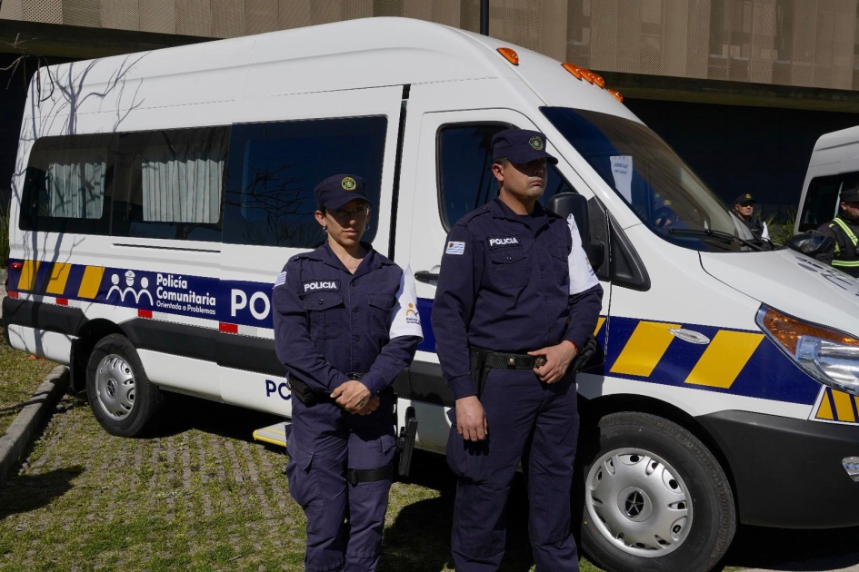 Lanzamiento de la etapa de implementación de la Policía Comunitaria Orientada a Problemas en Montevi Lanzamiento de la etapa de implementación de la Policía Comunitaria Orientada a Problemas en Montevi