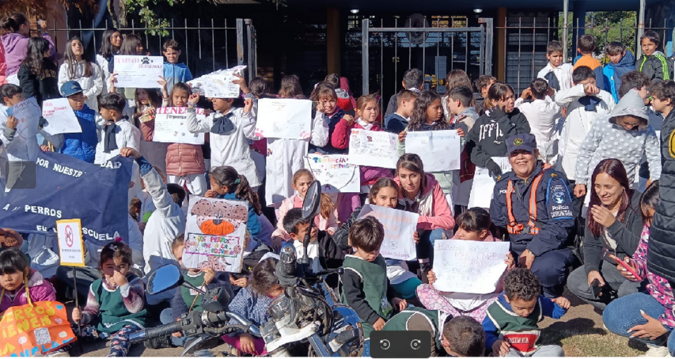 Caminata por la Concientización Sobre Tenencia Responsable de Animales Caminata por la Concientización Sobre Tenencia Responsable de Animales