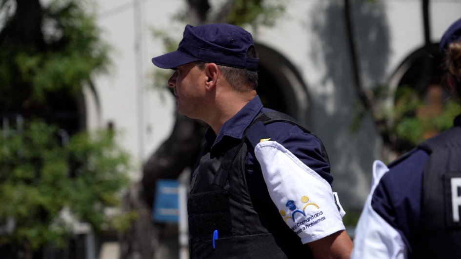 Policía Comunitaria turística recibiendo a los visitantes Policía Comunitaria turística recibiendo a los visitantes