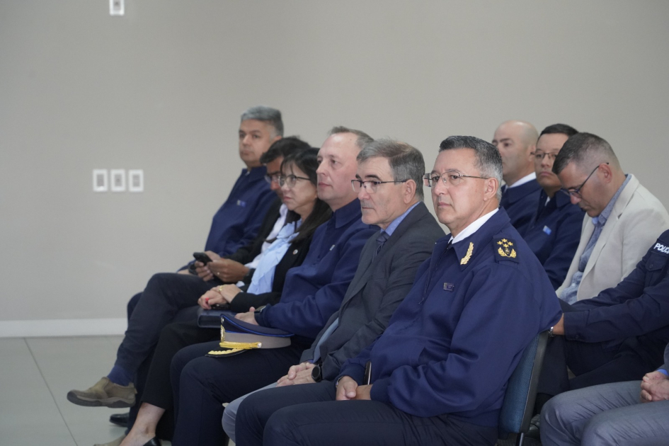 Director de la Policía Nacional, junto a Directores Nacionales 