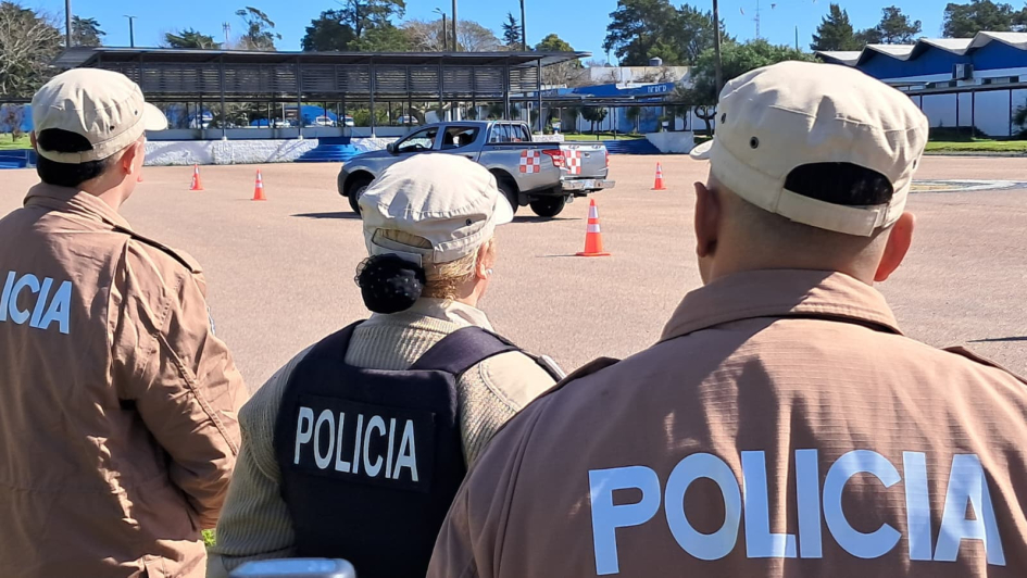 Aplicación de conocimientos previos como el tomado de curvas, viraje y sobreviraje