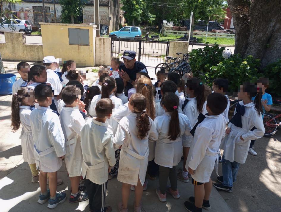Alumnos Escolares Alumnos Escolares
