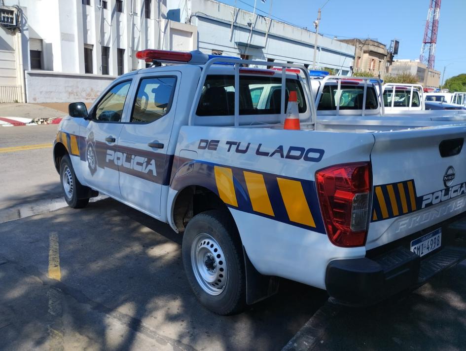 Movil policial Movil policial