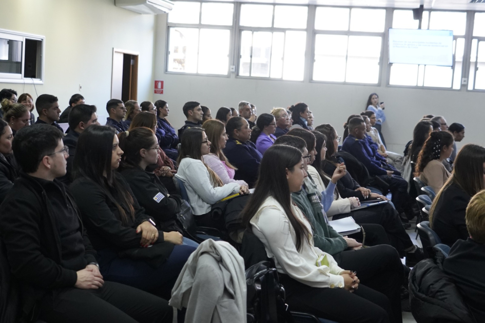 Finalizó la capacitación internacional sobre violencia de género en el ámbito digital dictada por la Finalizó la capacitación internacional sobre violencia de género en el ámbito digital dictada por la