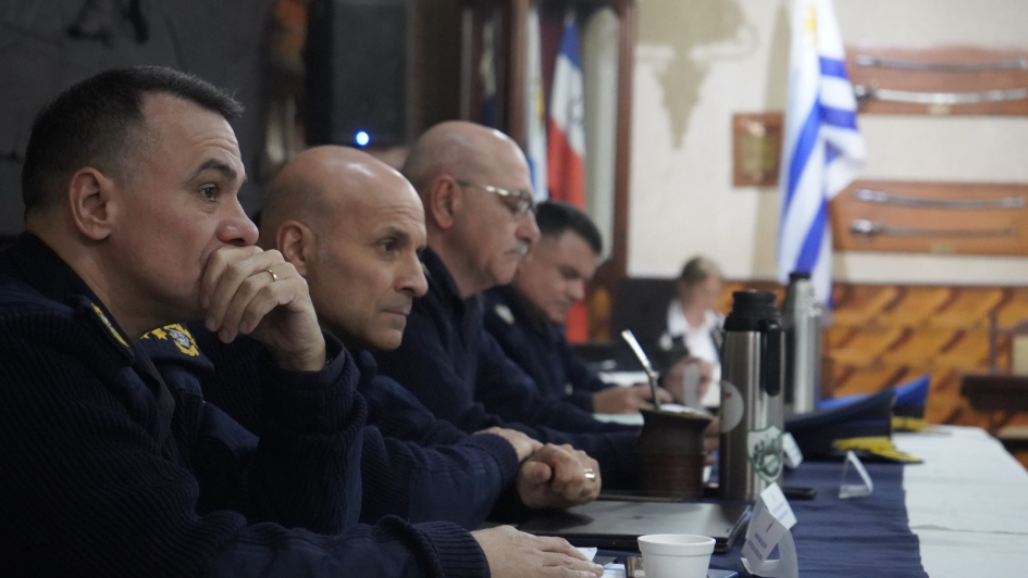 Ministro del Interior encabezó reunión de coordinación policial en Paysandú Ministro del Interior encabezó reunión de coordinación policial en Paysandú