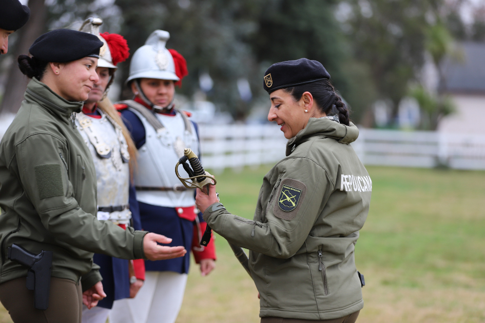 La Guardia de Coraceros conmemoró su 130.º aniversario La Guardia de Coraceros conmemoró su 130.º aniversario c
