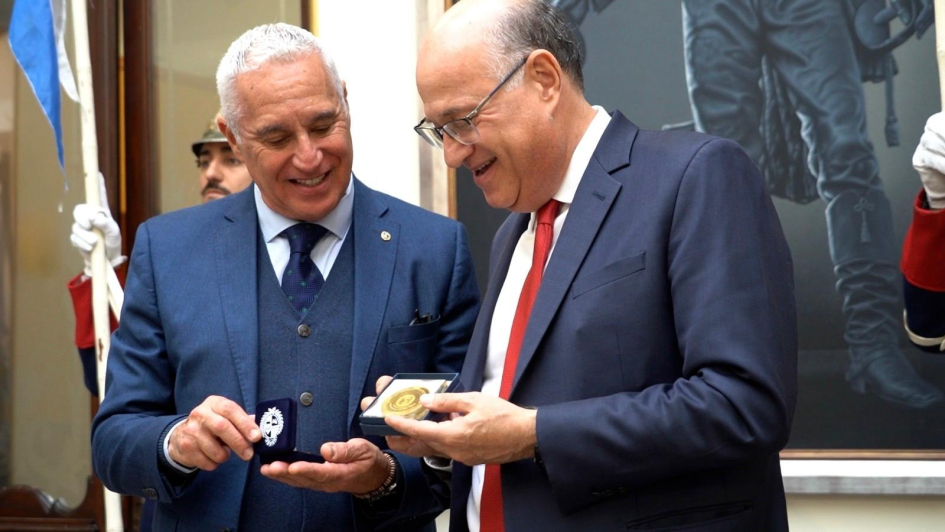 Ministro y Presidente del BID Ministro y Presidente del BID