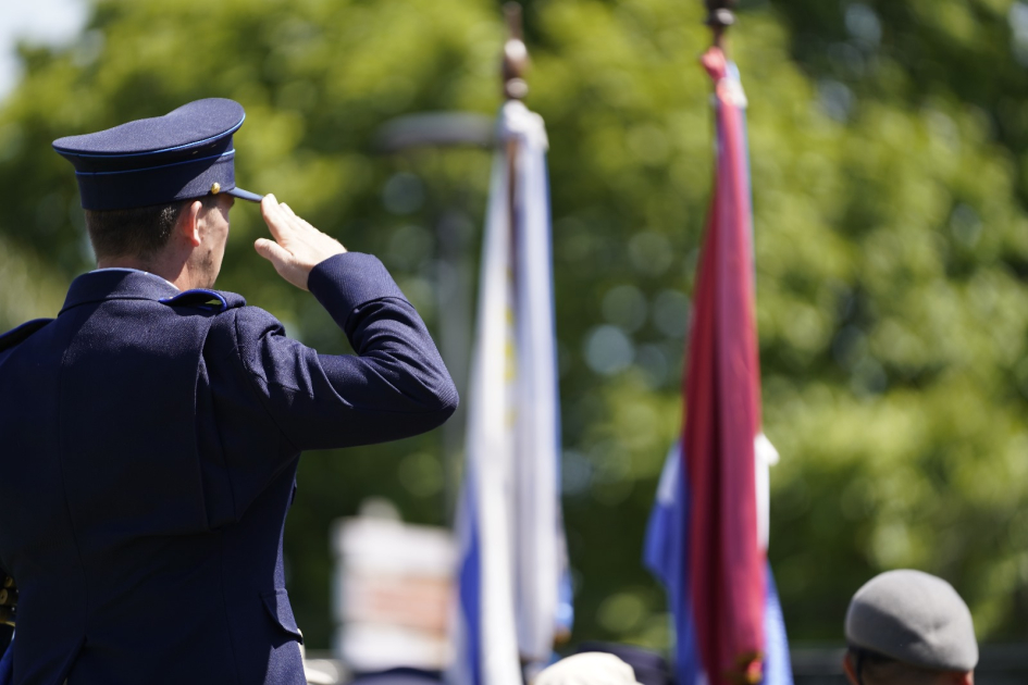 Policía durante el acto Policía durante el acto
