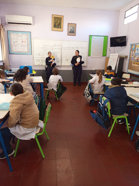 Policía Comunitaria Policía Comunitaria