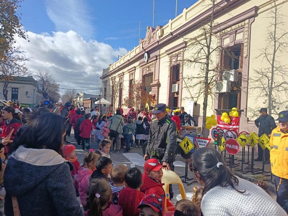 JORNADA MAYO AMARILLO JORNADA MAYO AMARILLO