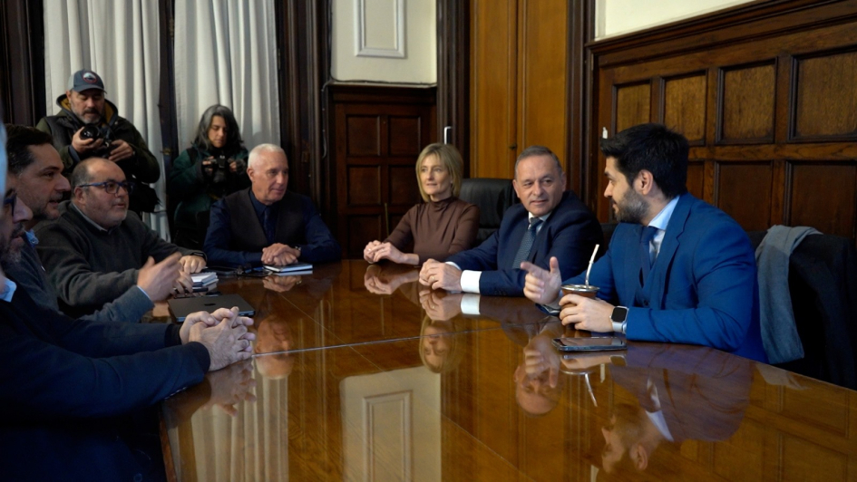 El Ministerio del Interior convoca a partidos políticos en el marco del Plan Nacional de Seguridad El Ministerio del Interior convoca a partidos políticos en el marco del Plan Nacional de Seguridad