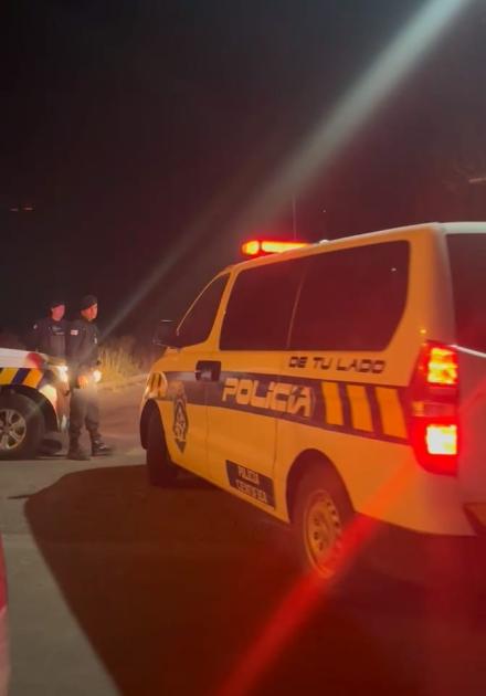 Policia Cientifica Trabjando Policia Cientifica Trabjando