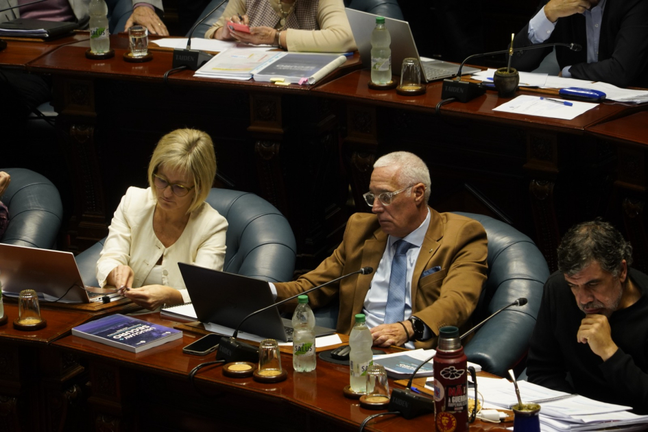 Ministro y Subsecretaria Ministro y Subsecretaria