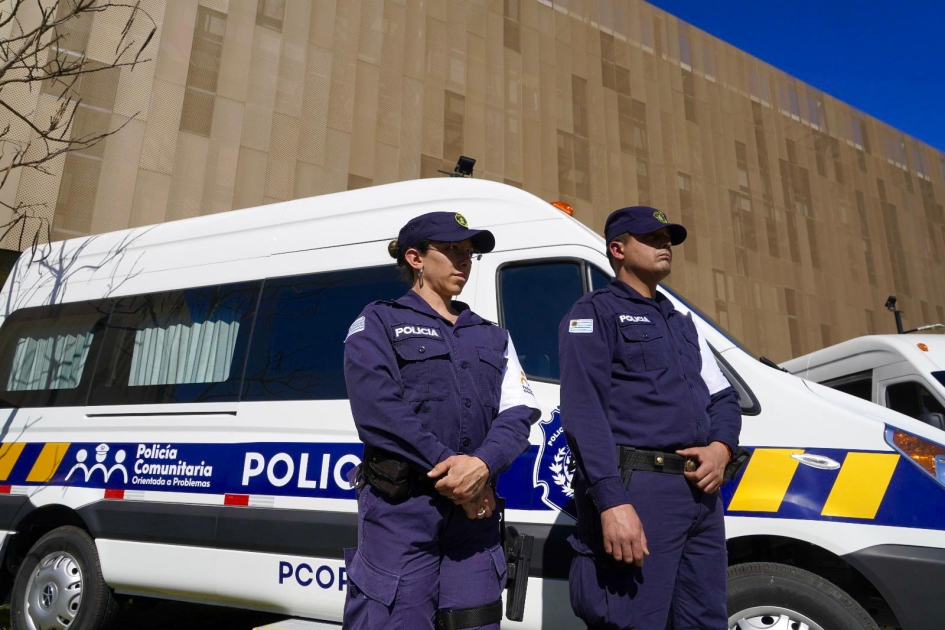 Lanzamiento de la etapa de implementación de la Policía Comunitaria Orientada a Problemas en Montevi Lanzamiento de la etapa de implementación de la Policía Comunitaria Orientada a Problemas en Montevi
