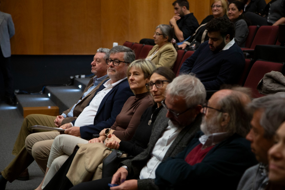 Subsecretaria participó del lanzamiento de las 1°Jornadas de Salud Mental en el Ámbito Público Subsecretaria participó del lanzamiento de las 1°Jornadas de Salud Mental en el Ámbito Público