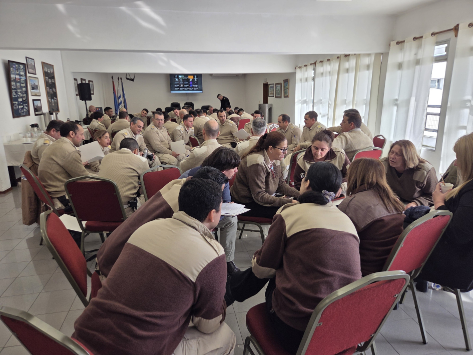 Dinámica de grupos como introducción al tema Acoso sexual en el ámbito laboral y educativo