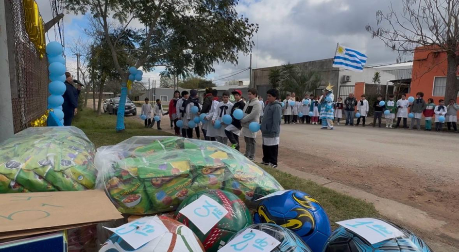 Jornada de recreación e integración entre Escuela y Policía