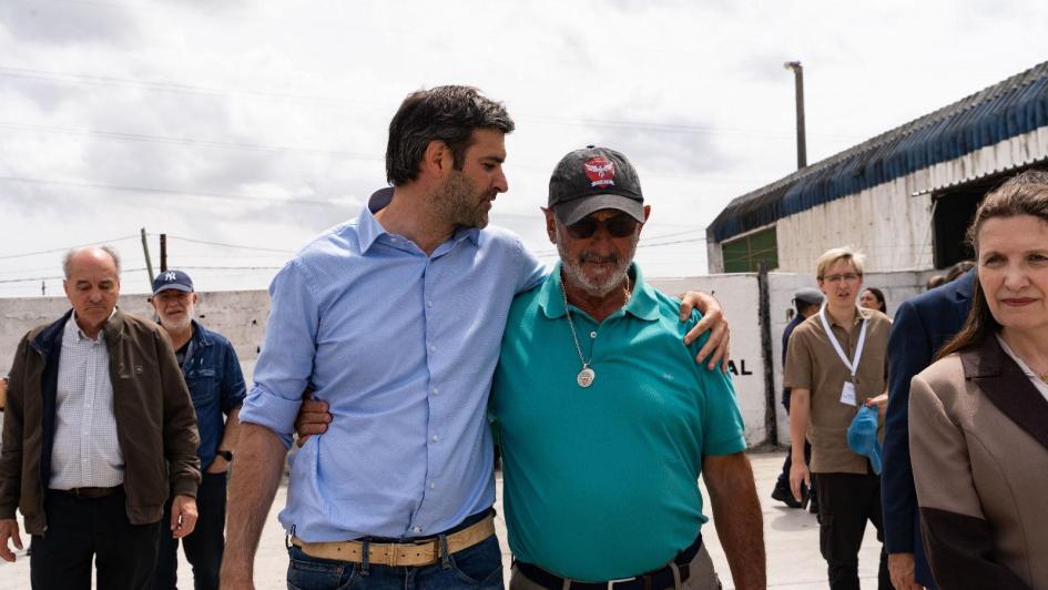 Ministro Martinelli junto a gustavo Zerbino