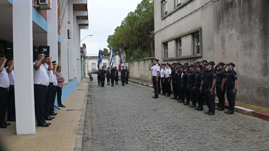 Personal en el acto jefaturial. Personal en el acto jefaturial.