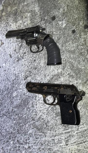 arma incautada en allanamiento en Las Piedras arma incautada en allanamiento en Las Piedras