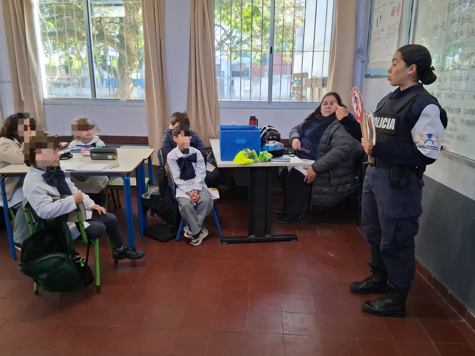 Policía Comunitaria Policía Comunitaria