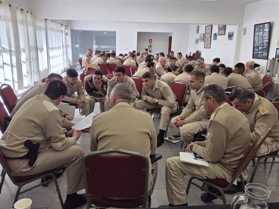 Dinámica de grupos como introducción al tema Acoso sexual en el ámbito laboral y educativo