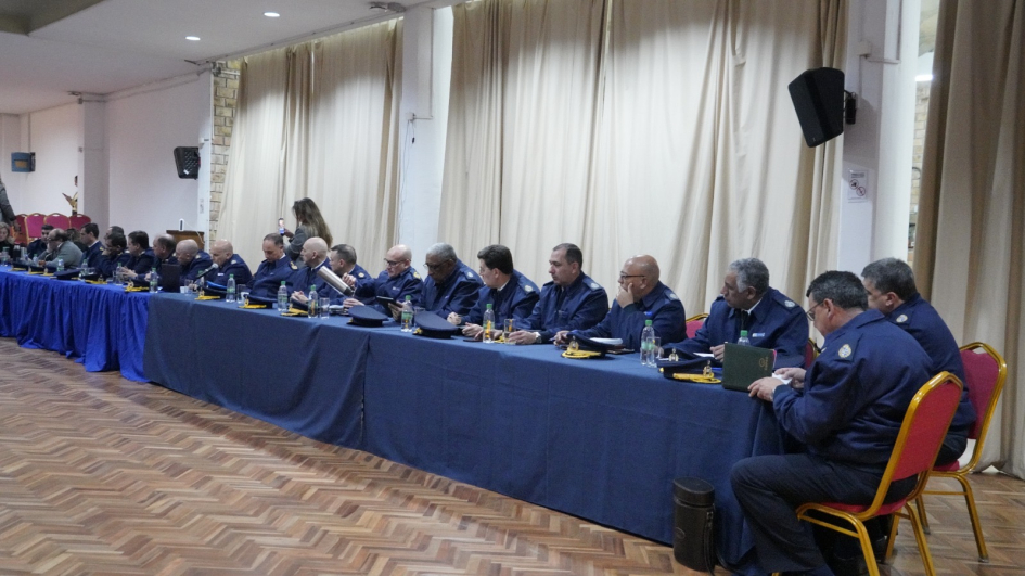 Ministro encabezó reunión estratégica y operativa junto con autoridades policiales “”