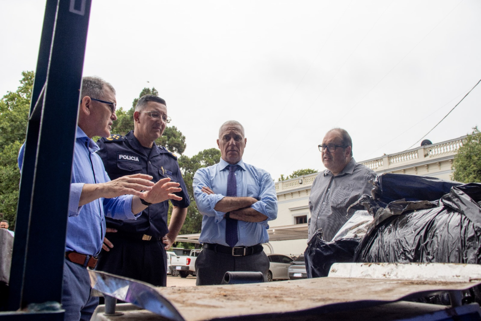 Ministro, Director de la Policía Nacional y Director de Investigaciones Ministro, Director de la Policía Nacional y Director de Investigaciones
