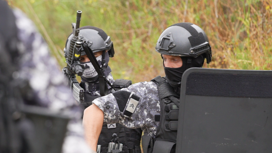 Personal de la DIGOE durante un entrenamiento Personal de la DIGOE durante un entrenamiento