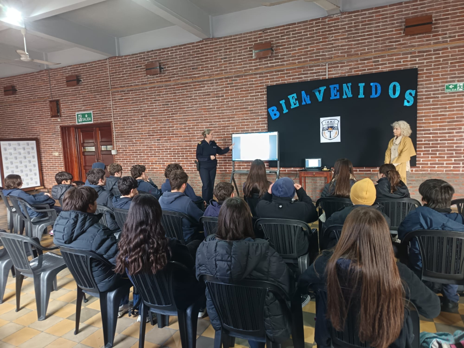 charla a alumnos