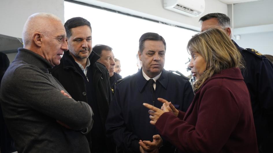 El Ministro del Interior propone un cambio profundo en la política de seguridad pública El Ministro del Interior propone un cambio profundo en la política de seguridad pública