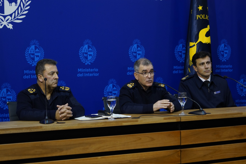 Subdirectores de la Policía Nacional y Jefe de Policía de Montevideo Subdirectores de la Policía Nacional y Jefe de Policía de Montevideo