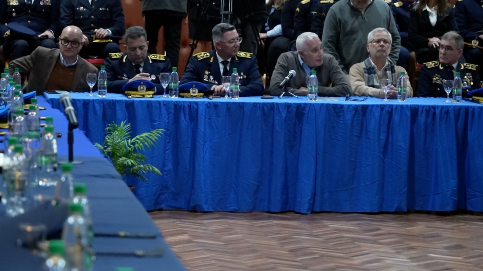 Ministro encabezó reunión estratégica y operativa junto con autoridades policiales “”