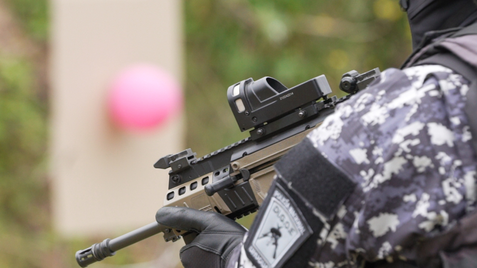 Personal de la DIGOE durante un entrenamiento Personal de la DIGOE durante un entrenamiento