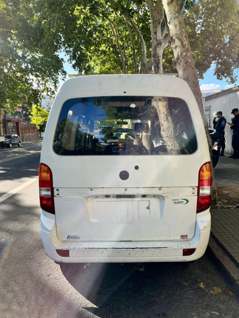 auto recuperado por la Policía auto recuperado por la Policía