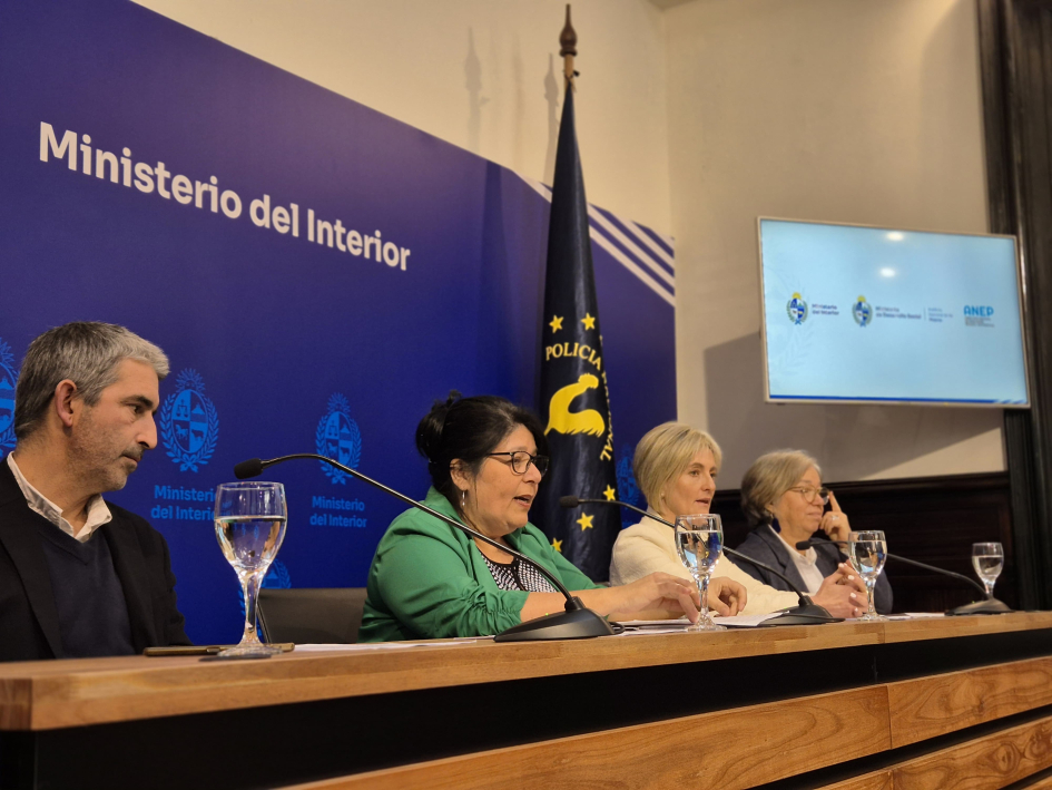 Presentan el programa +Igualdad en MOVIMIENTO para prevenir la violencia basada en género en adolesc Presentan el programa +Igualdad en MOVIMIENTO para prevenir la violencia basada en género en adolesc
