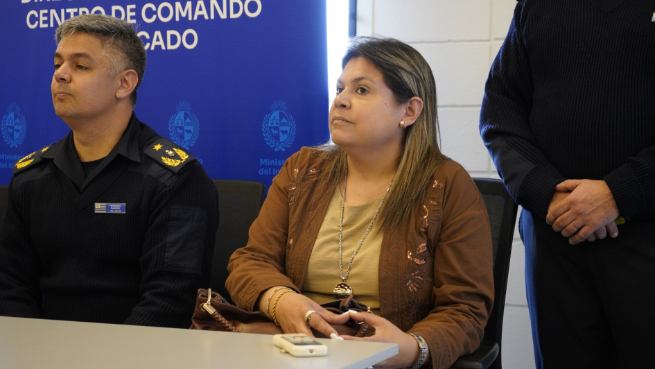 Subdirector del CCU, Fernando Maneiro y Natalia López, Directora de Unasev Subdirector del CCU, Fernando Maneiro y Natalia López, Directora de Unasev