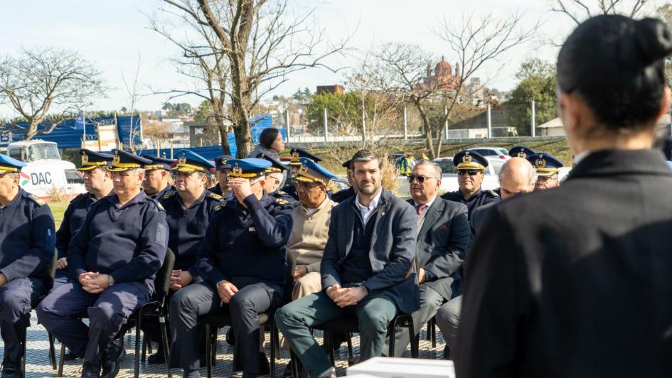 autoridades en el acto
