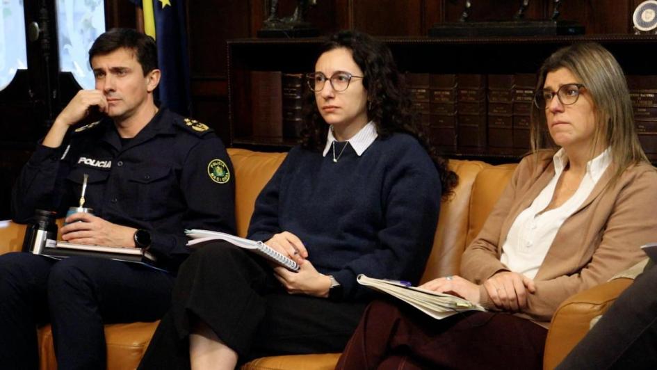 Reunión autoridades del Ministerio del Interior con Ministra de Vivienda Reunión autoridades del Ministerio del Interior con Ministra de Vivienda