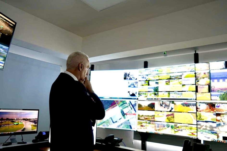 Ministro en Zonamerica