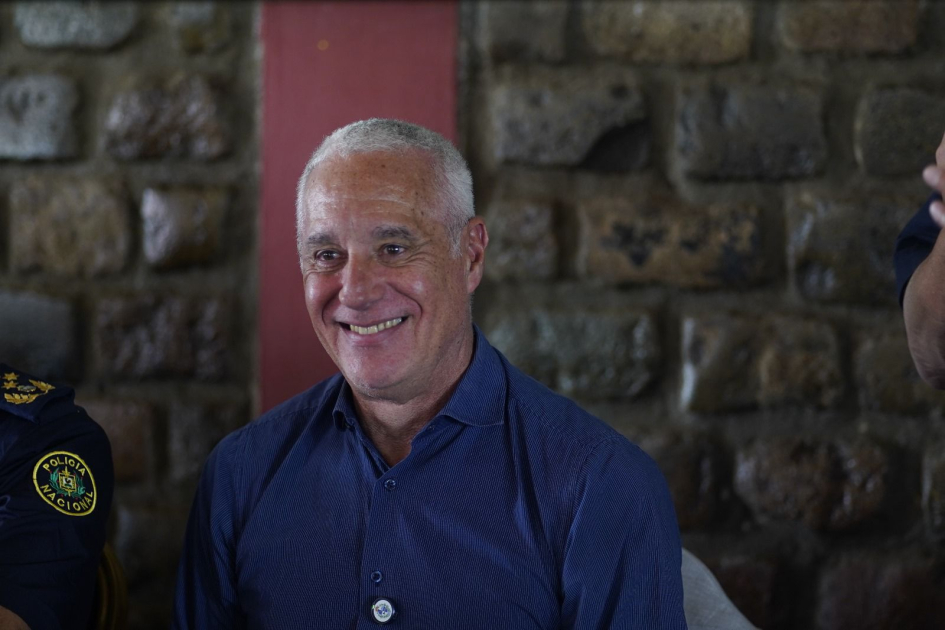 Ministro del Interior, Dr. Carlos Negro Ministro del Interior, Dr. Carlos Negro