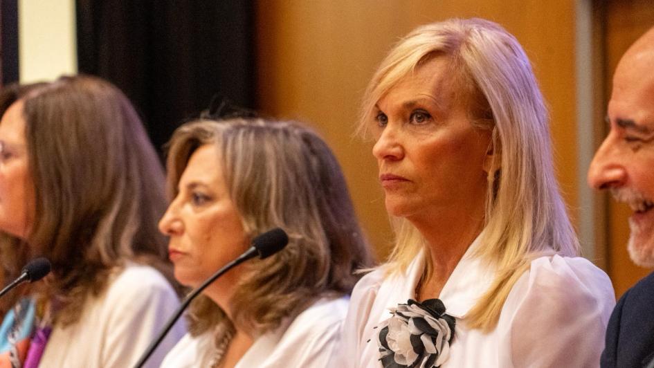 vicepresidenta, Beatriz Argimon, en acto del Día Internacional de la Mujer