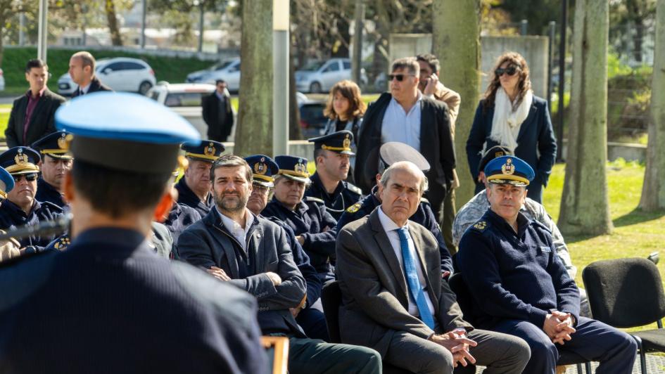 autoridades en el acto